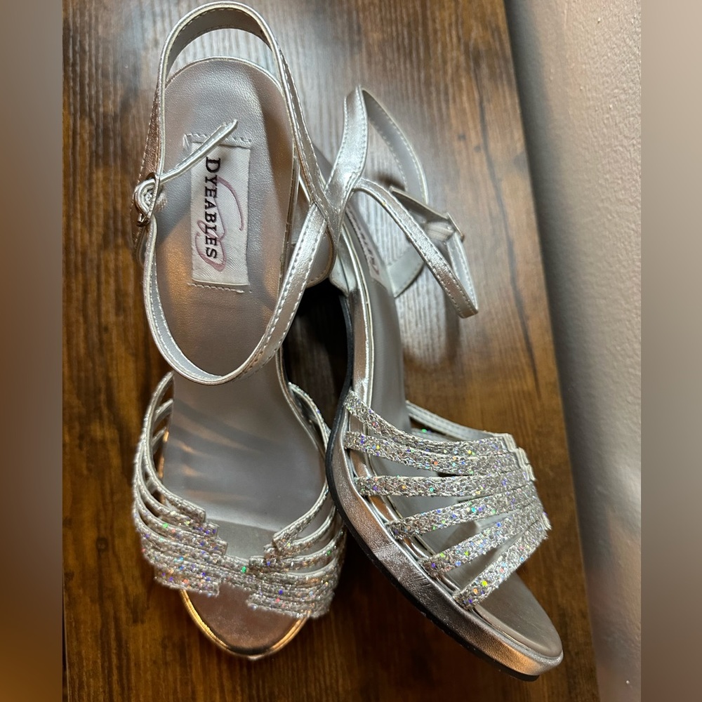 David’s Bridal silver heels size 9